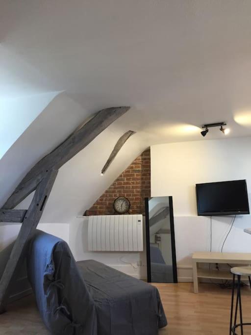 Rennes: Studio 4 Couchages, Proche Commerces, Bus. エクステリア 写真